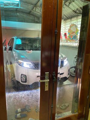 Tôi CC cần bán gấp nhà đang ở phố quyết thắng yên nghĩa hà đông. Mua bán nhà ở tại Quận Hà Đông Hà Nội được đăng bởi Mr Tuấn Anh