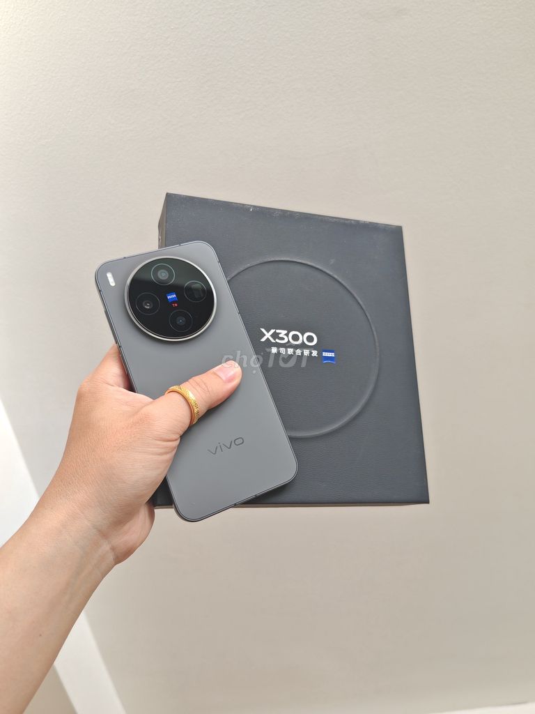 🔥 Vivo X300 12/256 fullbox 99% pin 100% - gl. Mua bán Điện thoại tại Quận Tân Phú Tp Hồ Chí Minh được đăng bởi Trọng hình 1