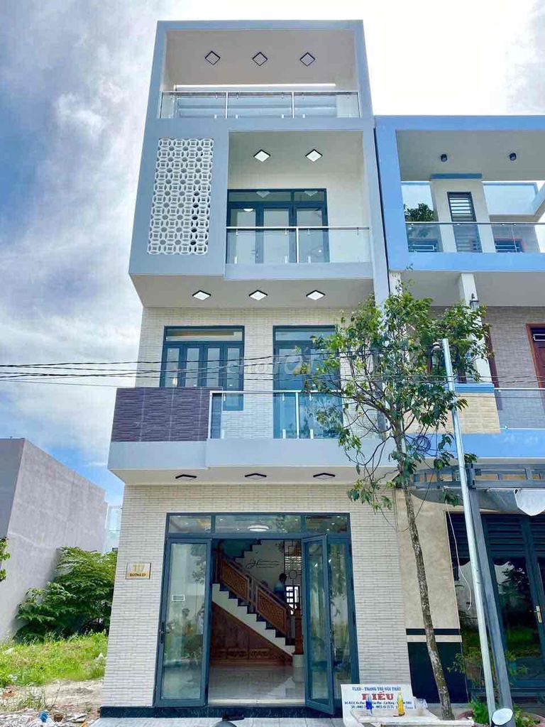 🌻CHO THUÊ NHÀ MỚI TRỆT 2 LẦU SÂN THƯỢNG ĐƯỜNG D7 KDC HỒNG LOAN 6A