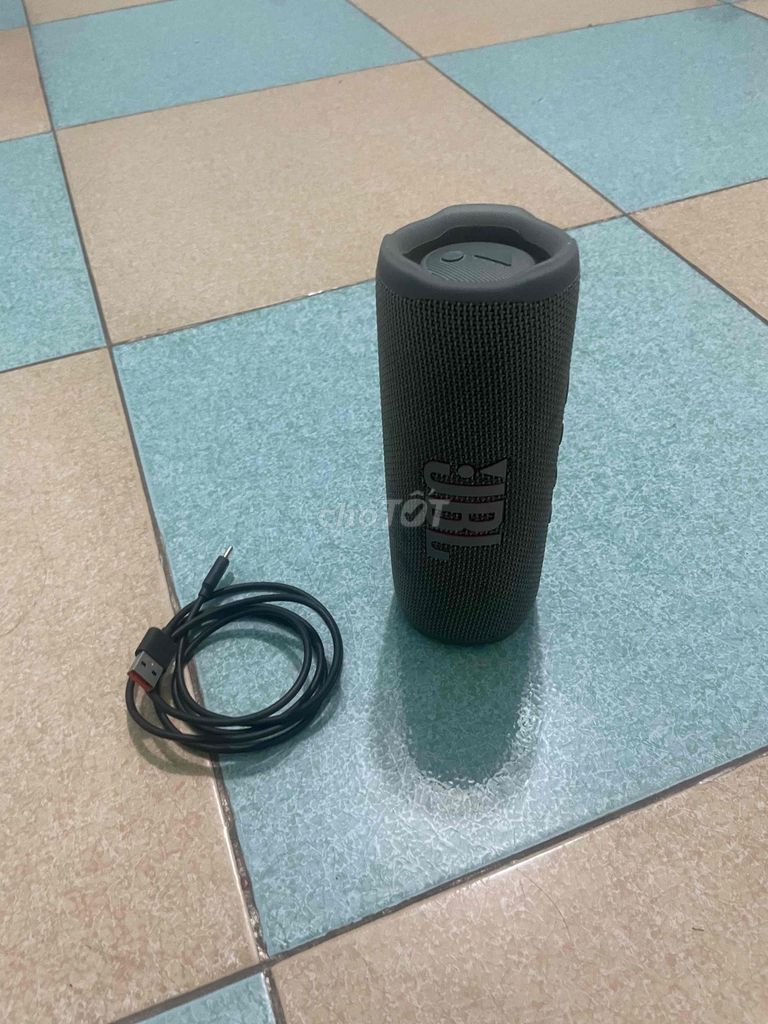 Loa Bluetooth JBL Flip 6 Xám Chống nước. Mua bán Tivi, Âm thanh tại Huyện Quế Võ Bắc Ninh được đăng bởi Duc tien Nguyen hình 1