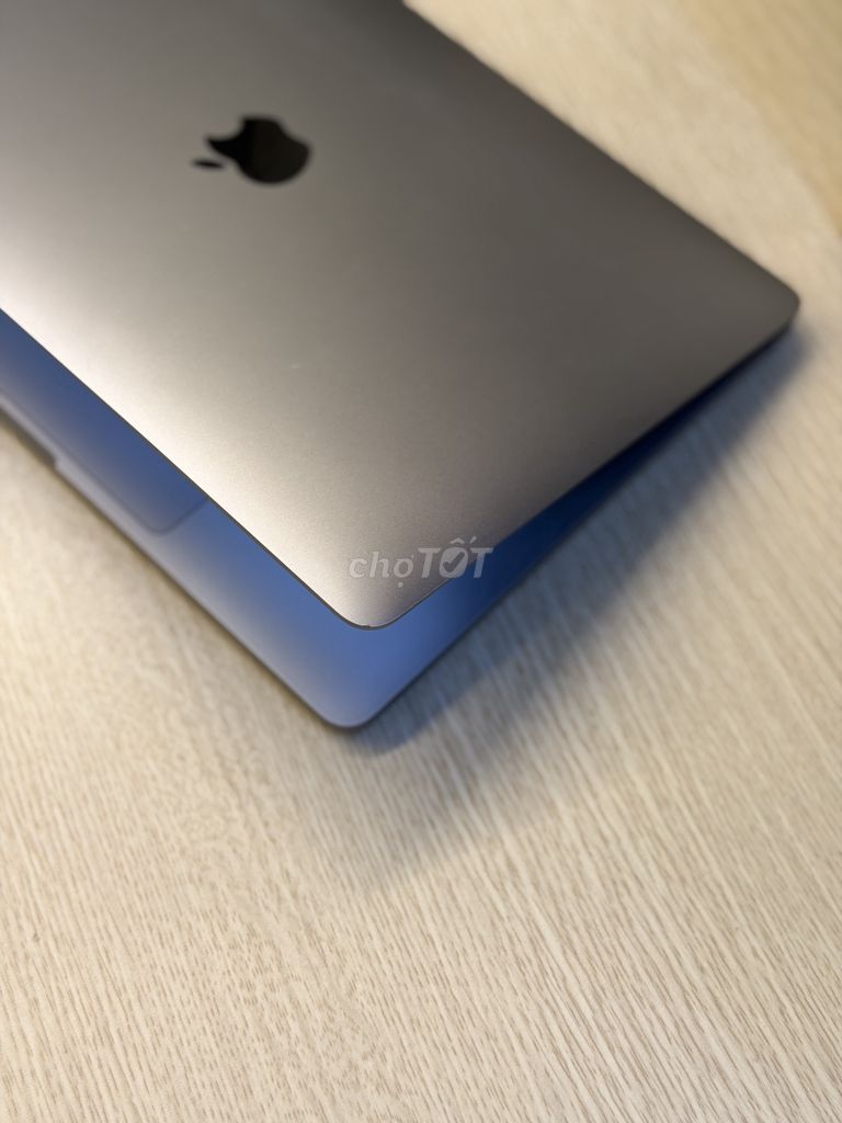 Apple Macbook Pro M1 8GB/256GB Xám Like New. Mua bán Laptop tại Quận Ba Đình Hà Nội được đăng bởi Nguyen  hình 1
