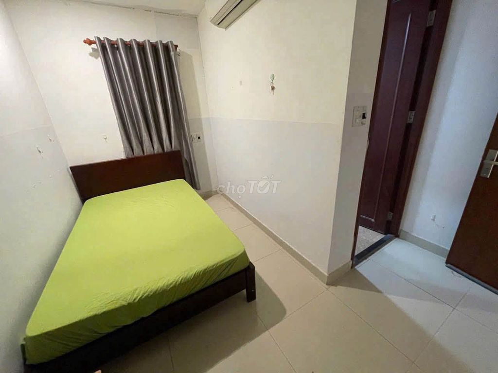 Furnished room on 3 tháng 2 street in Hải Châu — photo 1