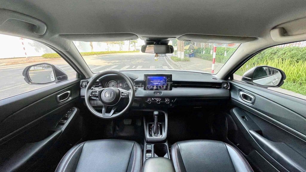 Honda HR-V 2024 G - 70000 km. Mua bán Ô tô tại Thành phố Thủ Đức Tp Hồ Chí Minh được đăng bởi BẢO hình 2
