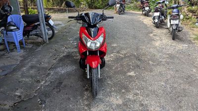 xe măy êm bóc áo liền cưng vè chạy liền. Mua bán Xe máy tại Quận Ninh Kiều Cần Thơ được đăng bởi Bán Phụ Tùng Tháo Xe 