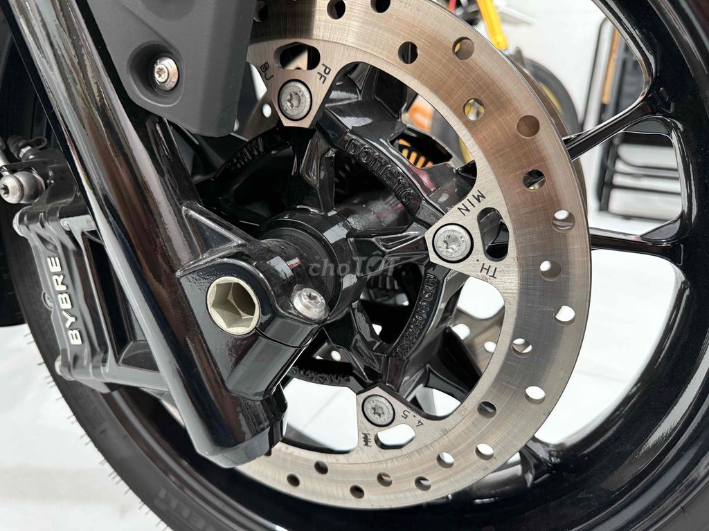 BMW C400X – ĐỜI CUỐI 2022 LƯỚT 1.700 KM. Mua bán Xe máy tại Quận 6 Tp Hồ Chí Minh được đăng bởi Lợi hình 11