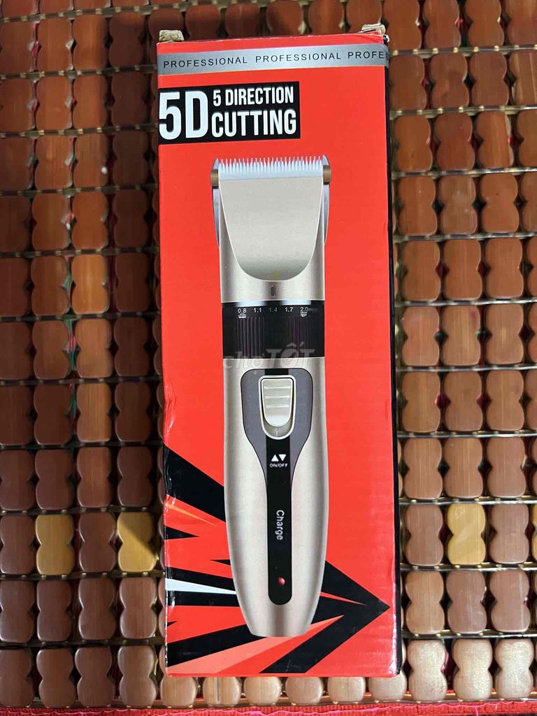 Máy cắt tóc 5D Direction Cutting. Mua bán Nội thất, đồ gia dụng khác tại Thành phố Cà Mau Cà Mau được đăng bởi Châu Trọngg Đại hình 1
