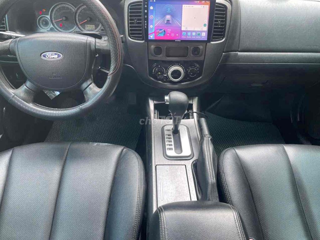 Ford Escape 2013 XLS 2.3 AT 4X2 - 6789 km. Mua bán Ô tô tại Quận Tây Hồ Hà Nội được đăng bởi Phúc anh hình 3