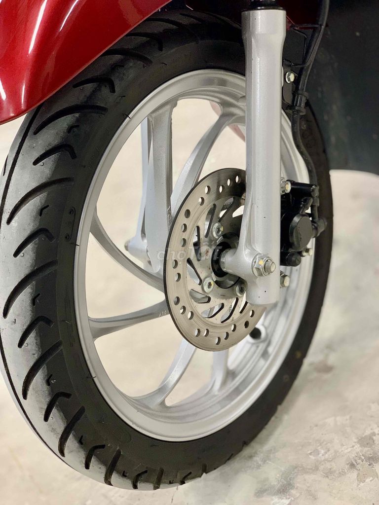 Honda Vision 2023 biển 69 chính chủ chạy 9.200km ✅. Mua bán Xe máy tại Thành phố Thủ Đức Tp Hồ Chí Minh được đăng bởi iMotorbike Khương Phan hình 6