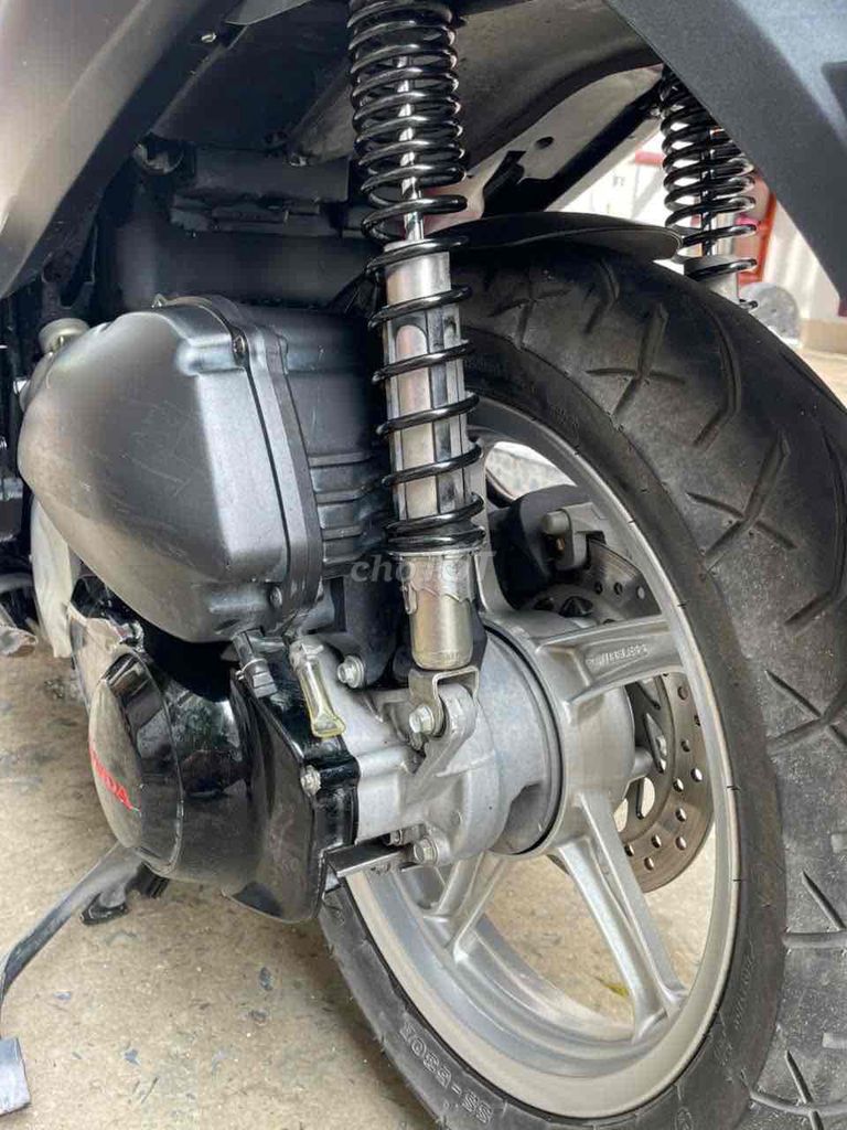 Bán SH125i, chính hãng, chính chủ, thời trang. Mua bán Xe máy tại Quận 3 Tp Hồ Chí Minh được đăng bởi Nguyễn Văn Sơn hình 2