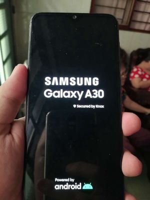 Samsung A30° Xanh Bóng Ram 3GB 32GB Mạnh Androi 10