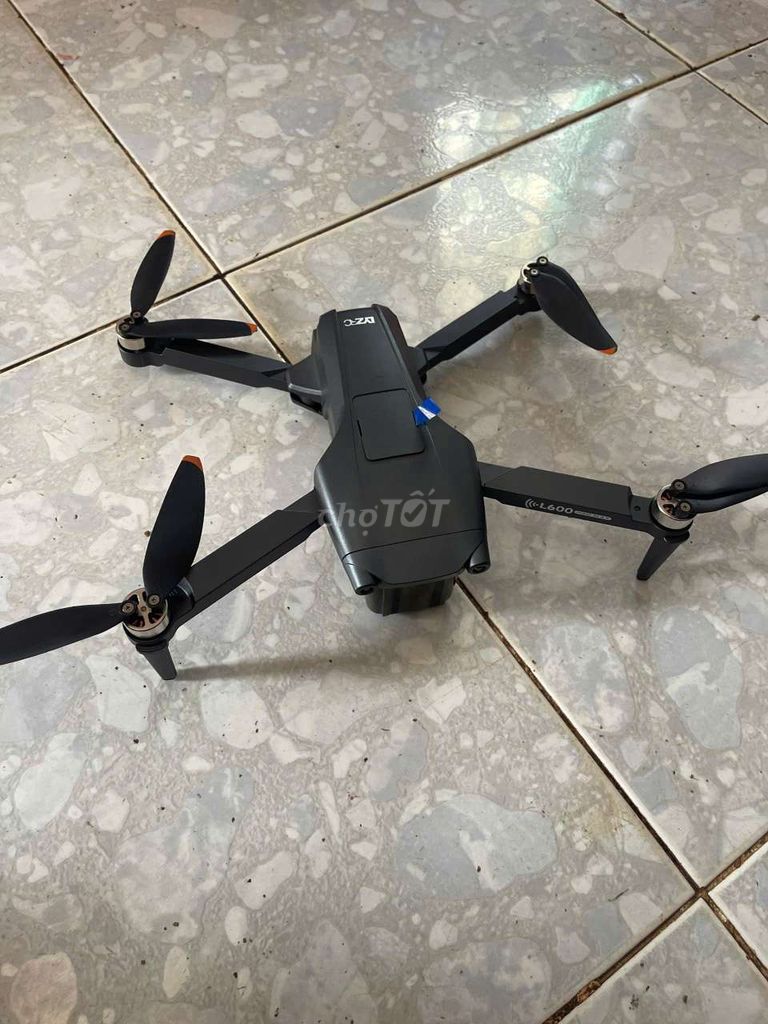 Flycam DZC RCL600 Đen. Mua bán Máy ảnh, Máy quay tại Huyện Châu Đức Bà Rịa - Vũng Tàu được đăng bởi Nguyễn Hữu Nghĩa hình 1