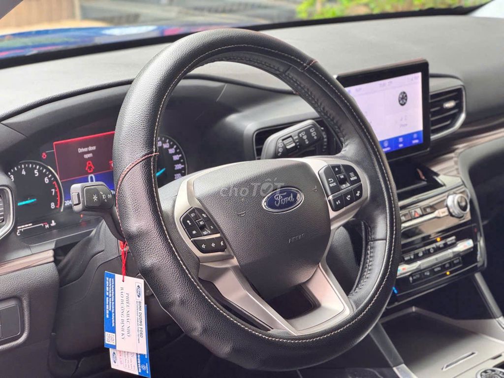 FORD EXPLORER LIMITED NHẬP MỸ 2022 - 20000KM. Mua bán Ô tô tại Quận 3 Tp Hồ Chí Minh được đăng bởi  Sài Gòn Ford Used Car hình 8