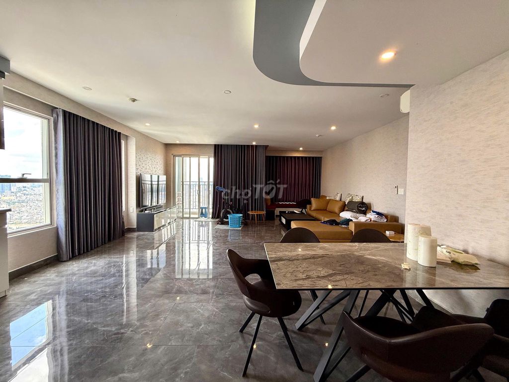 Квартира Sunrise Cityview, 107м2, 2 спальни, редкое использование