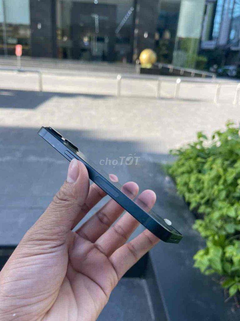 iPhone 14 128GB Đen. Mua bán Điện thoại tại Quận Cầu Giấy Hà Nội được đăng bởi Phạm Hương hình 1