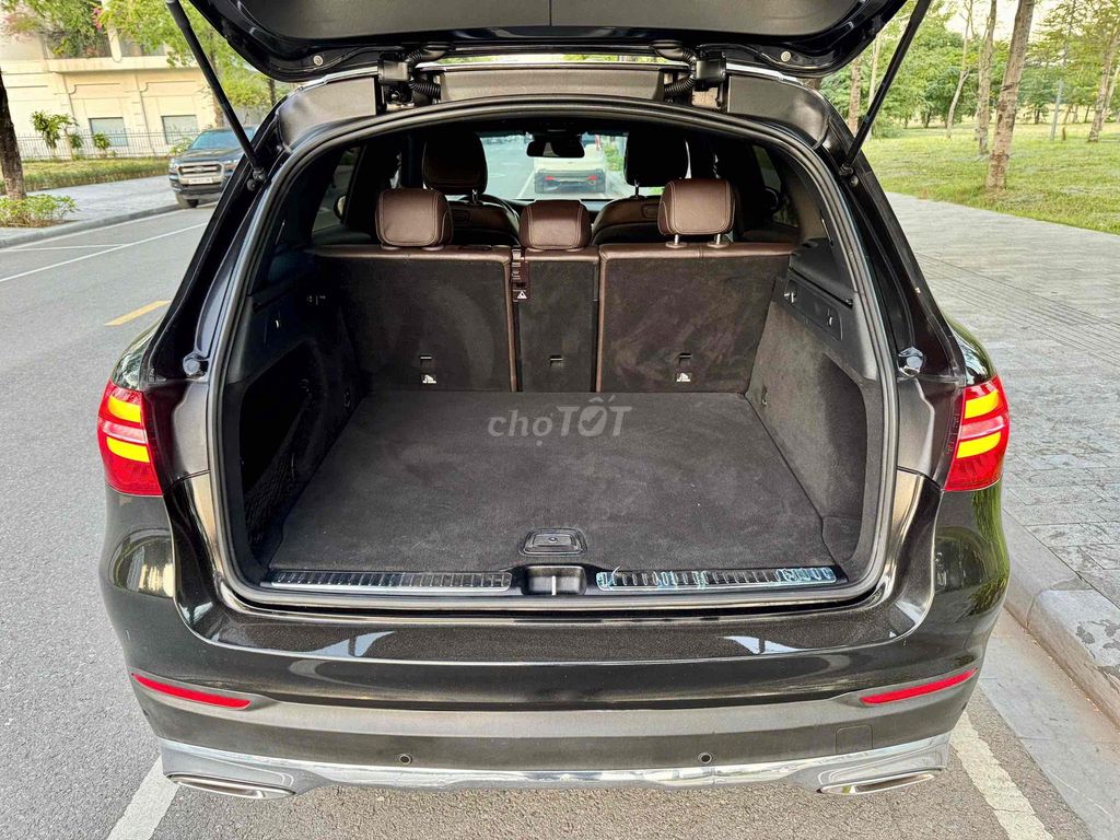 Mercedes Benz GLC 2017 250 4MATIC  - 70000 km. Mua bán Ô tô tại Quận Hoàng Mai Hà Nội được đăng bởi Mr Tài hình 11