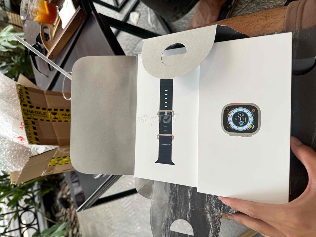 Nay chưa mở hàng e sale rẻ luôn  Ultra 1 esim full. Mua bán Thiết bị đeo thông minh tại Quận Thanh Xuân Hà Nội được đăng bởi Đức Nguyễn hình 1