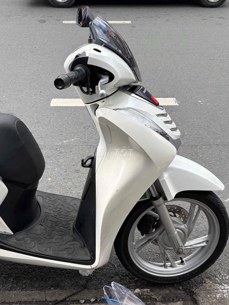 Honda SH 125 белый
