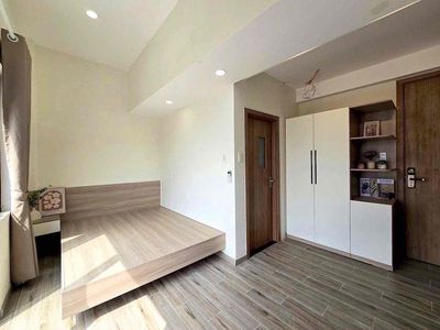 CHDV NGAY TRẦN HƯNG ĐẠO Q1- BANCONG- NHÀ MỚI