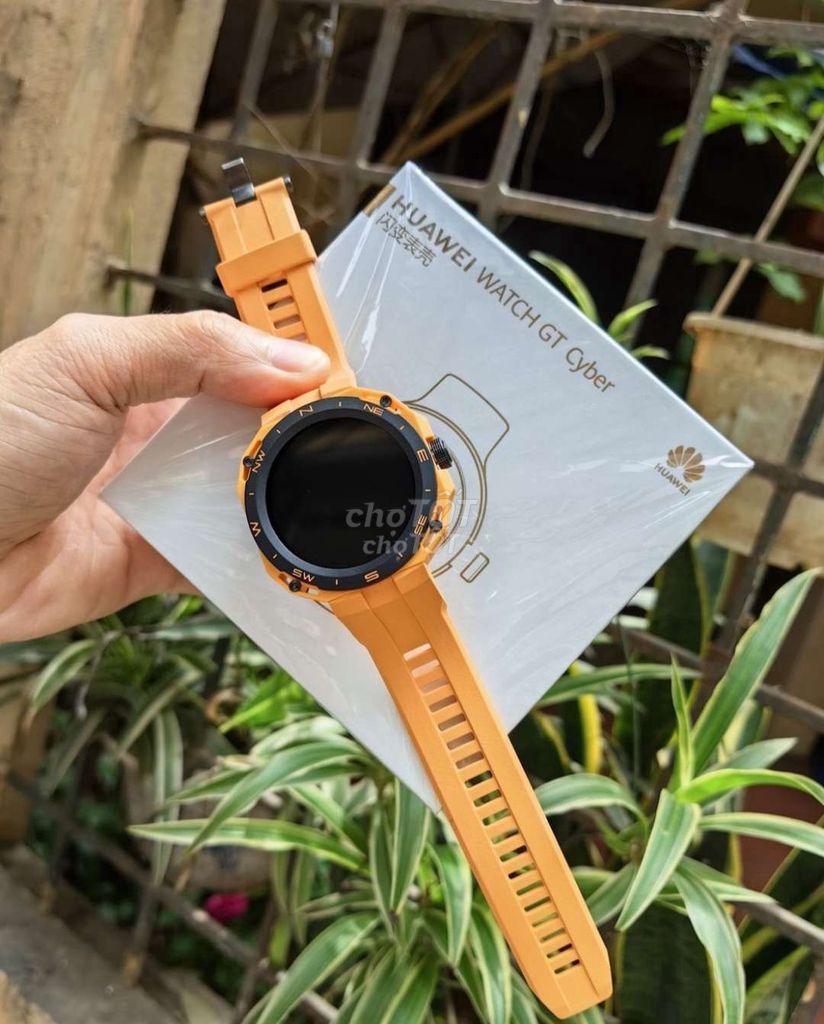 Muốn GLgalaxy watch 6 or xiaomi watch gt 3 pro