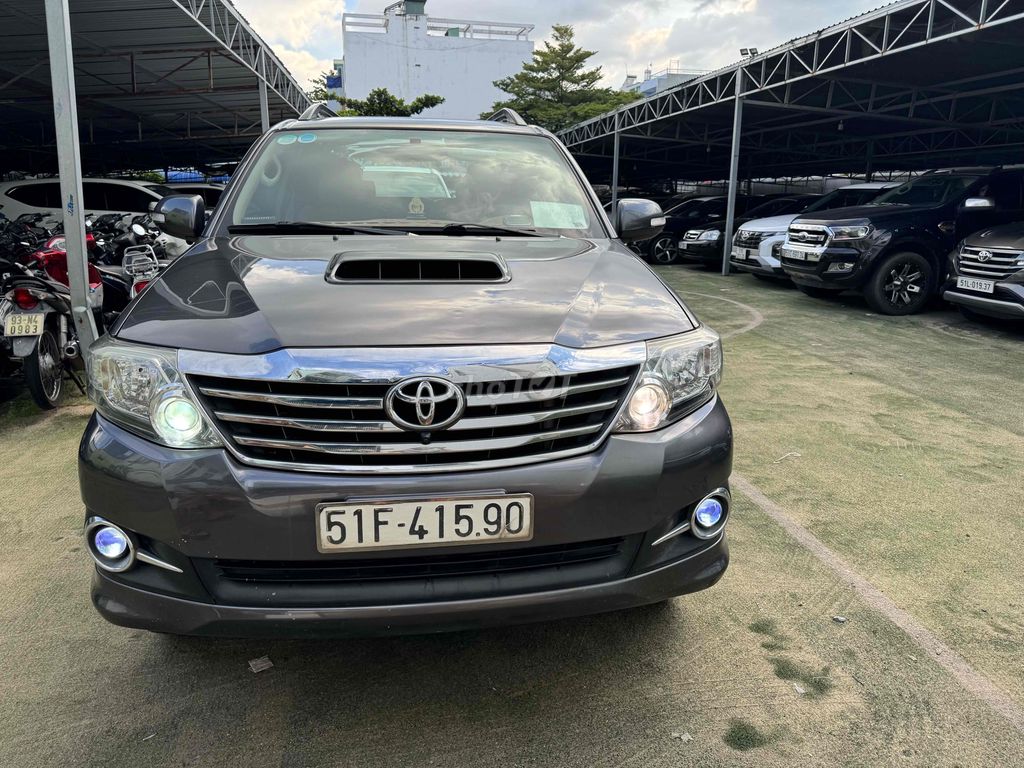 Toyota Fortuner 2016  - 90000 km số máy dầu