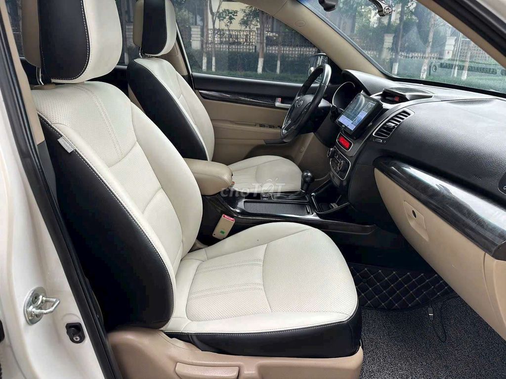 Chính chủ bán xe Kia Sorento 2016 2WD 2.4 GATHfull. Mua bán Ô tô tại Quận Bắc Từ Liêm Hà Nội được đăng bởi Lương hình 9