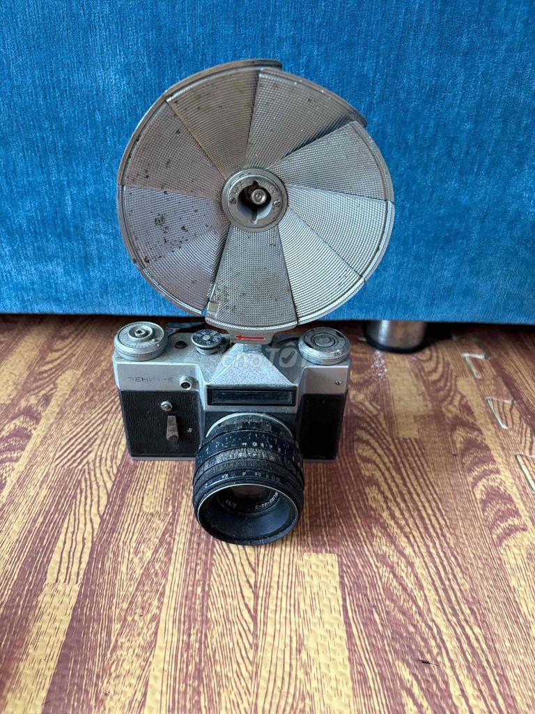 Máy ảnh Zenit Zenit-E. Mua bán Máy ảnh, Máy quay tại Quận Sơn Trà Đà Nẵng được đăng bởi HƯƠNG GIANG hình 1