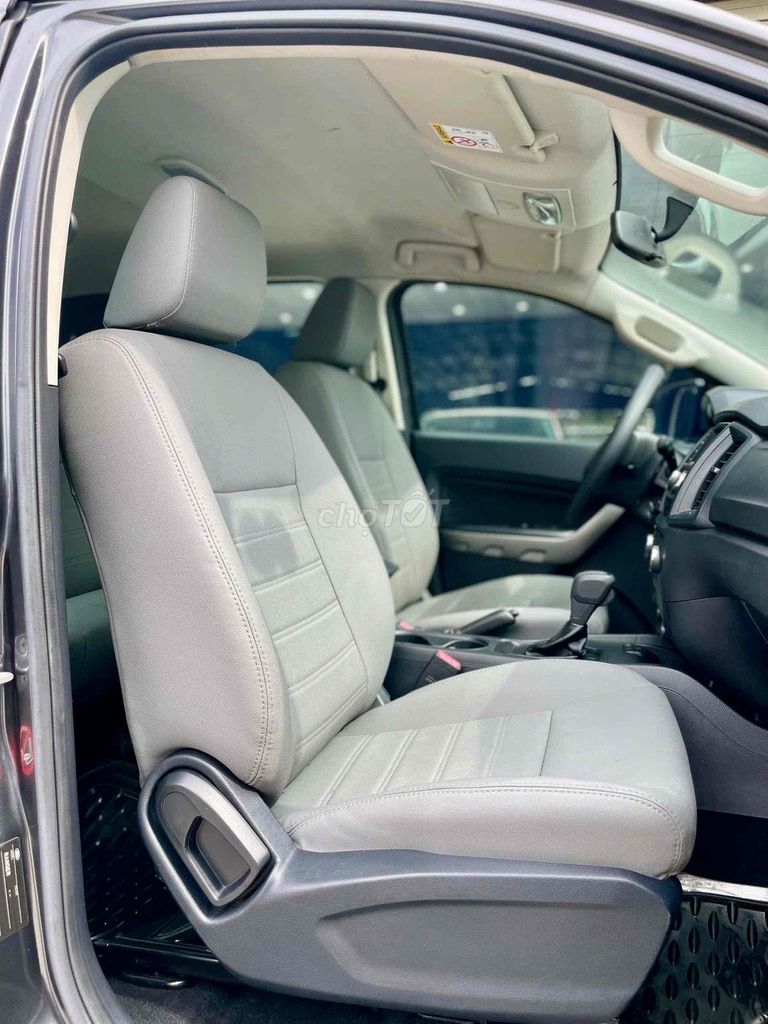 bán tải ford ranger xls 2019 nhập thái. Mua bán Ô tô tại Thành phố Dĩ An Bình Dương được đăng bởi Huy Luân Auto hình 15