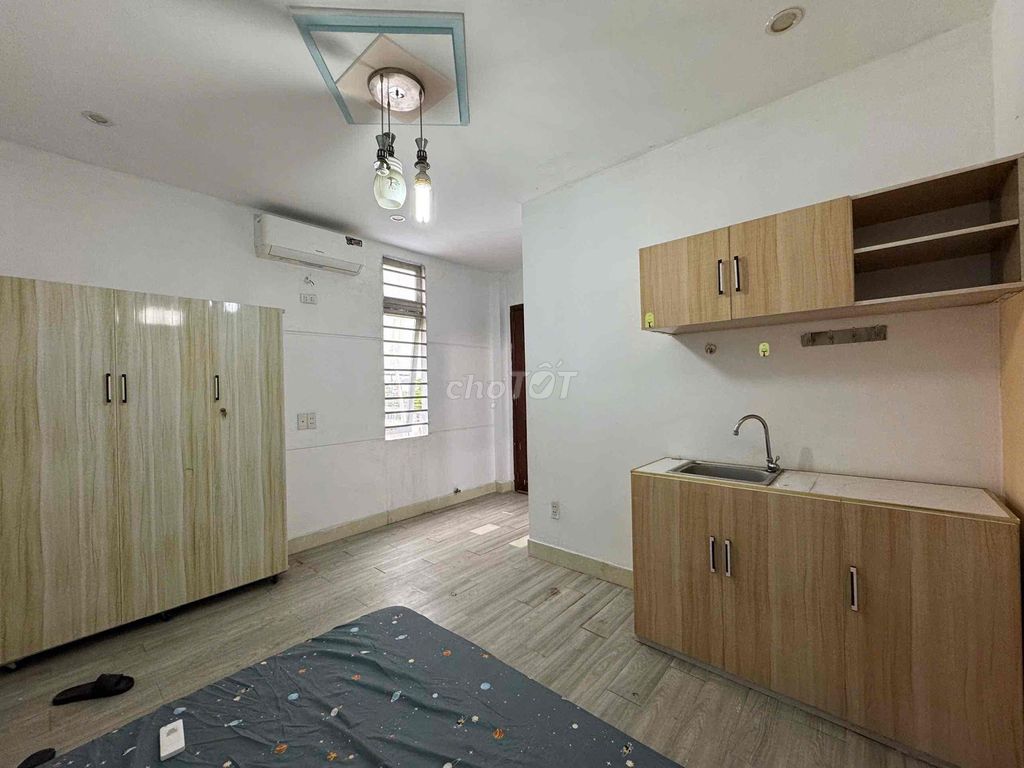 CHO THUÊ PHÒNG MÁY LẠNH CỬA SỔ TRỜI HẠT DẺ ĐƯỜNG LÊ ĐỨC THỌ