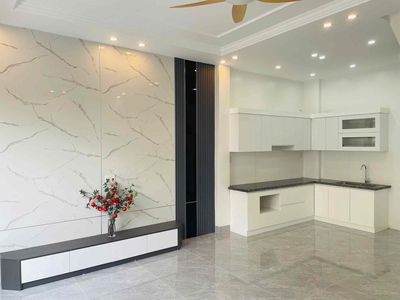 🏡 Một mái ấm nhỏ xinh giữa lòng Hùng Vương Hồng Bàng đang đợi bạn…. Mua bán nhà ở tại Quận Hồng Bàng Hải Phòng được đăng bởi Trần Lệ Thuỷ