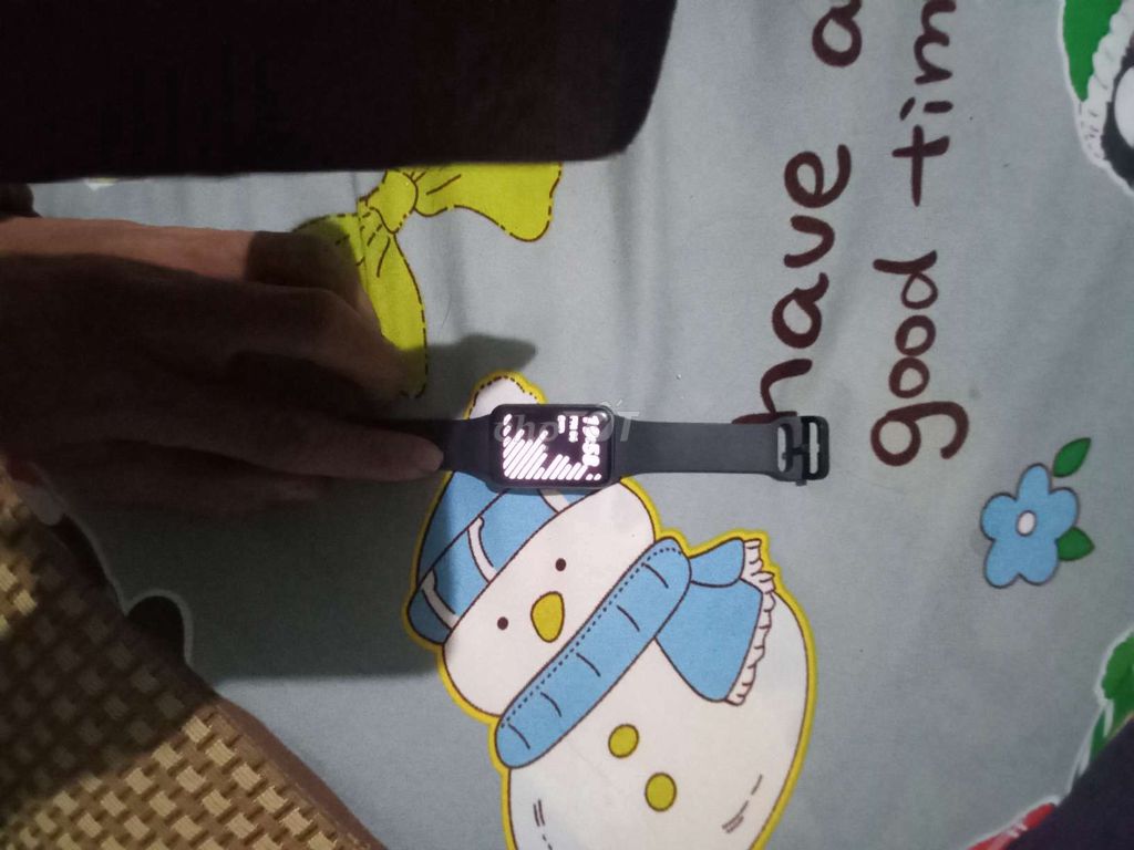 Samsung Galaxy Fit 3 Đen. Mua bán Thiết bị đeo thông minh tại Thành phố Thuận An Bình Dương được đăng bởi mpham hình 1