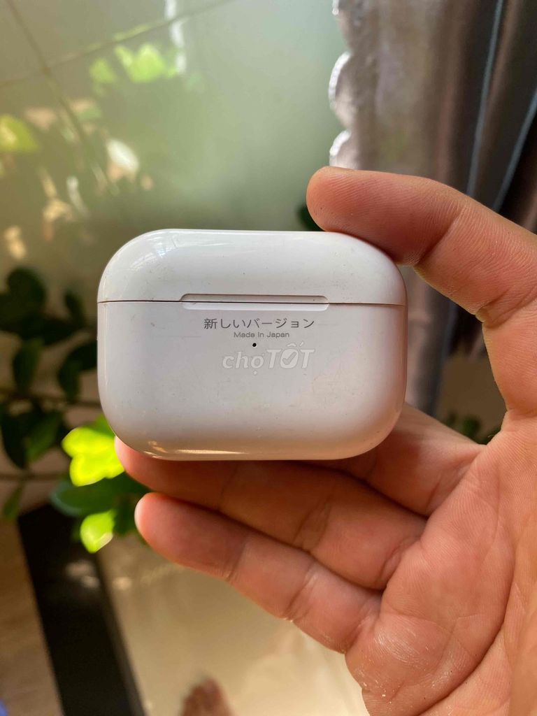 Tai nghe Apple AirPods Pro Trắng. Mua bán Tivi, Âm thanh tại Thành phố Sóc Trăng Sóc Trăng được đăng bởi Thành Đạt hình 1