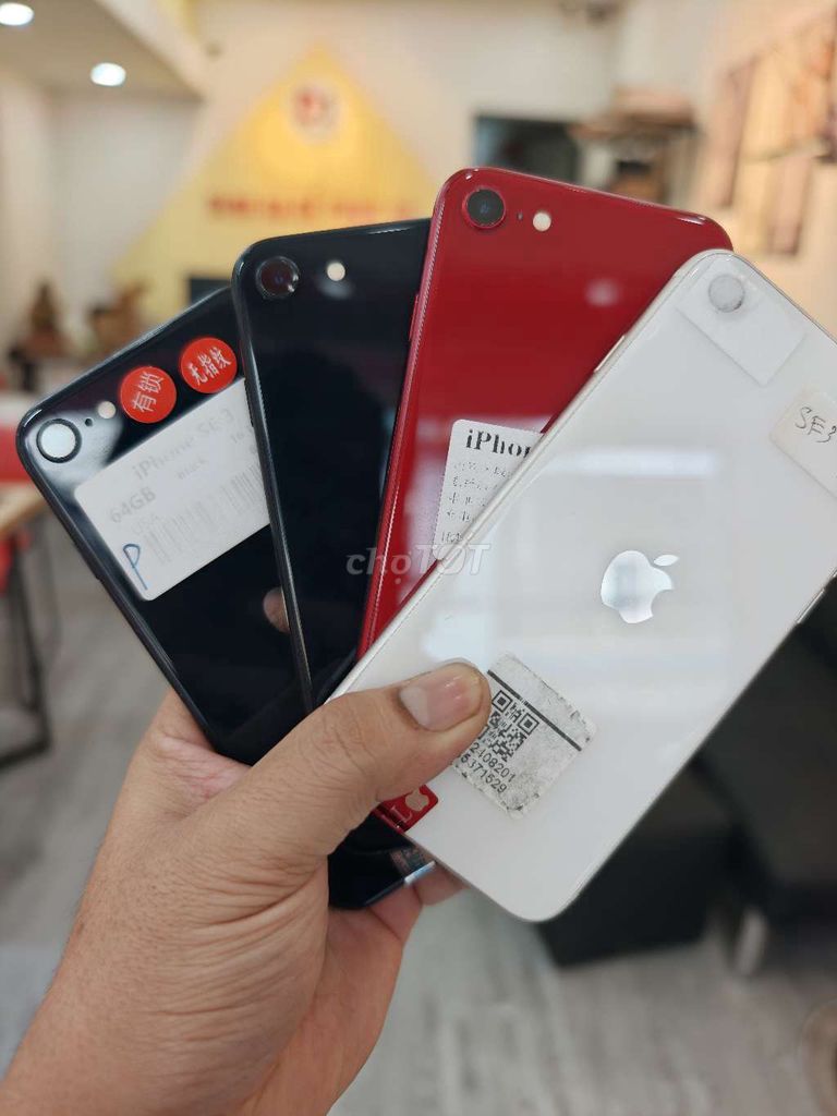 Iphone Se 2022. Mua bán Điện thoại tại Quận Gò Vấp Tp Hồ Chí Minh được đăng bởi Nguyễn Văn Đông hình 1