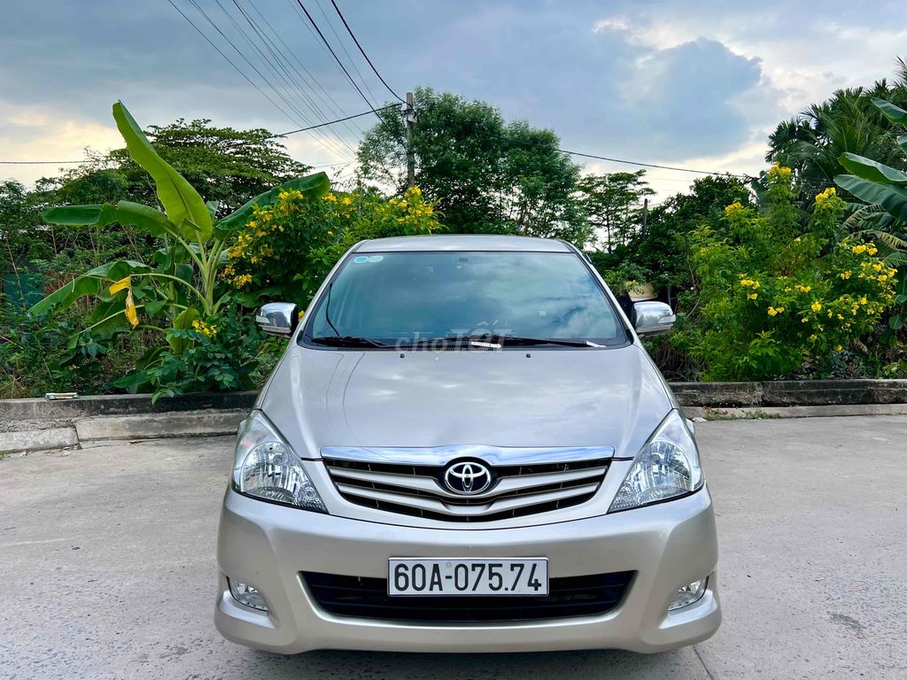 Toyota Innova 2010 GSR - 168000 km xe Cực đẹp!!!