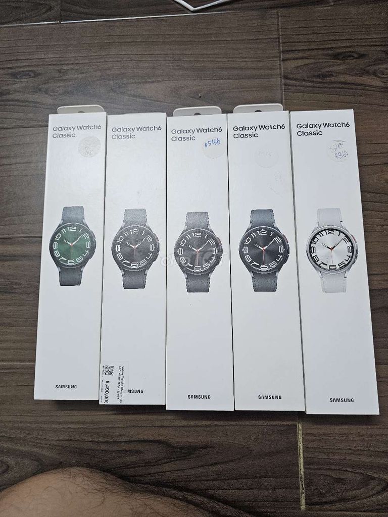 Samsung watch 6 classic 43mm 47mm new ssvn