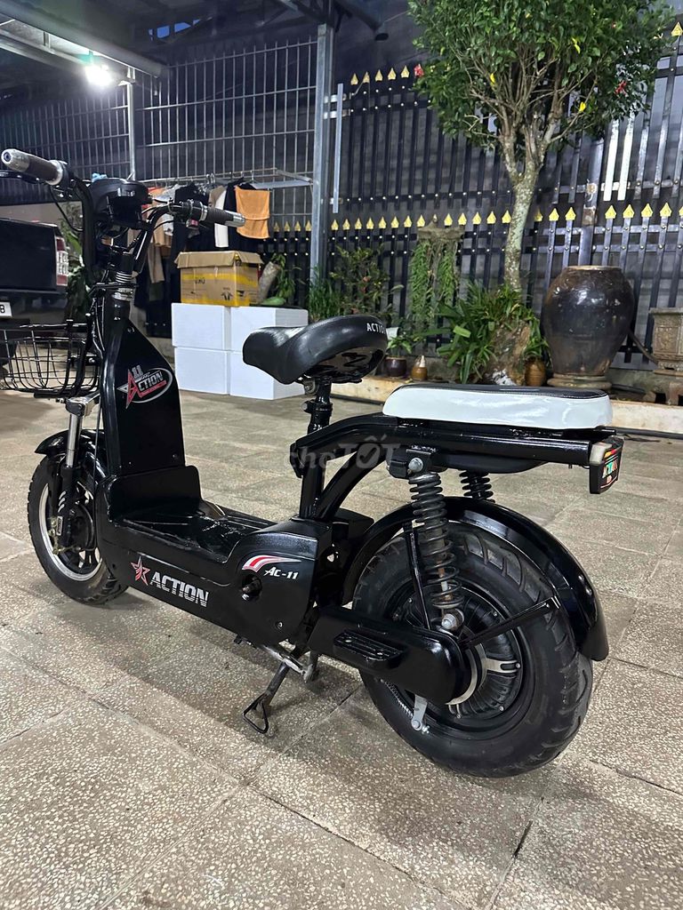 xe đạp điện cũ chính hãng action. Mua bán Xe điện tại Huyện Châu Đức Bà Rịa - Vũng Tàu được đăng bởi Ô TÔ BRVT hình 2