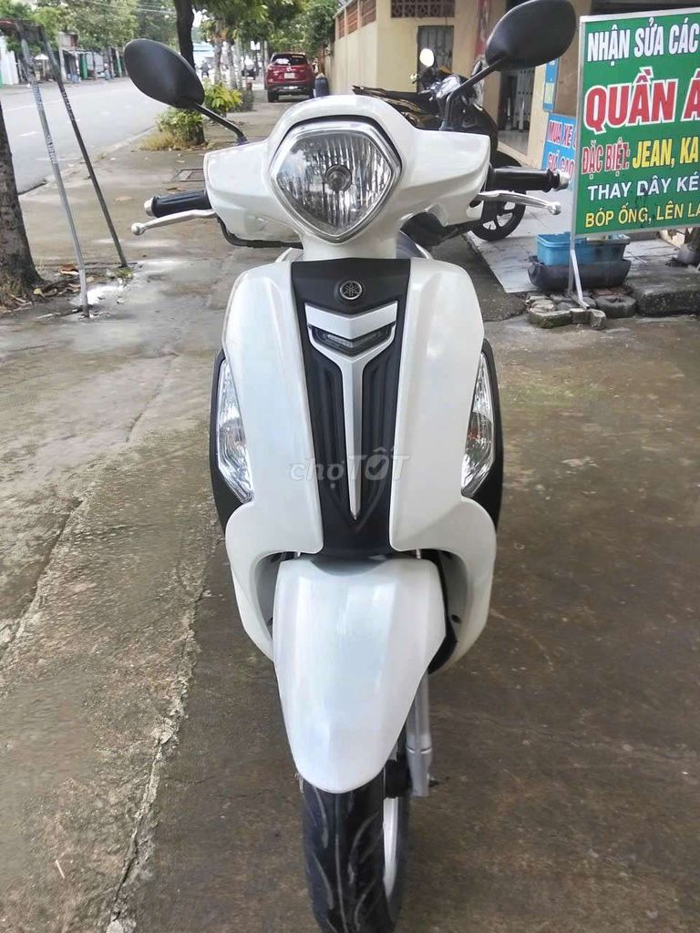 Greande biển TP xe đẹp máy rin rất êm. Mua bán Xe máy tại Thành phố Dĩ An Bình Dương được đăng bởi Cửa hàng xe máy Anh Khoa  hình 2