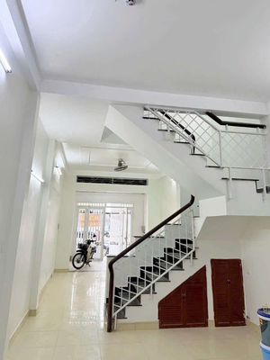 Аренда · 4 комн. · 60 м² · Quận Bình Tân, ул. đường 4B khu dân cư Vĩnh Lộc