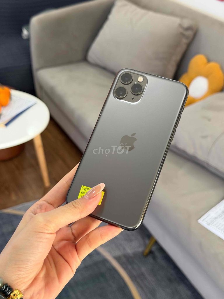 Apple iPhone 11 Pro 64GB Graphite Quốc Tế Like New. Mua bán Điện thoại tại Quận 8 Tp Hồ Chí Minh được đăng bởi CA REM BÁN TÁO hình 1