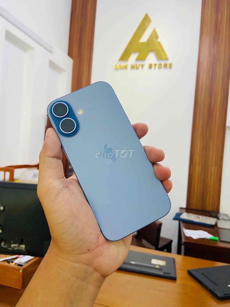 iPhone 17 256GB Xanh lam khói Zp/a BH 5/2027. Mua bán Điện thoại tại Quận Ninh Kiều Cần Thơ được đăng bởi ĐIỆN THOẠI LAPTOP ANH HUY hình 1