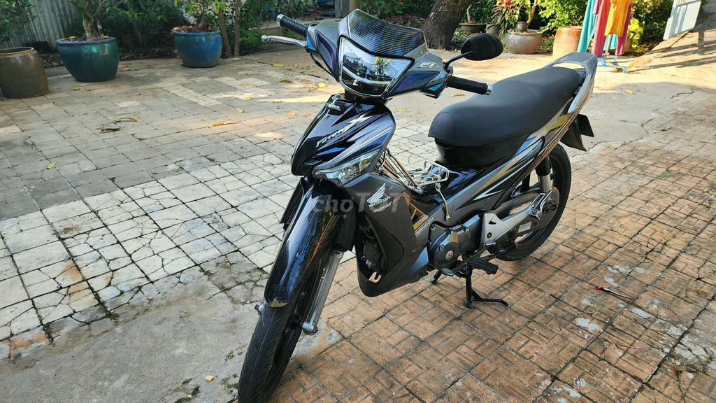 Bán lại Future X Fi 2011 lên khóa smartkey. Mua bán Xe máy tại Huyện Chợ Mới An Giang được đăng bởi Khôi Nguyễn hình 2