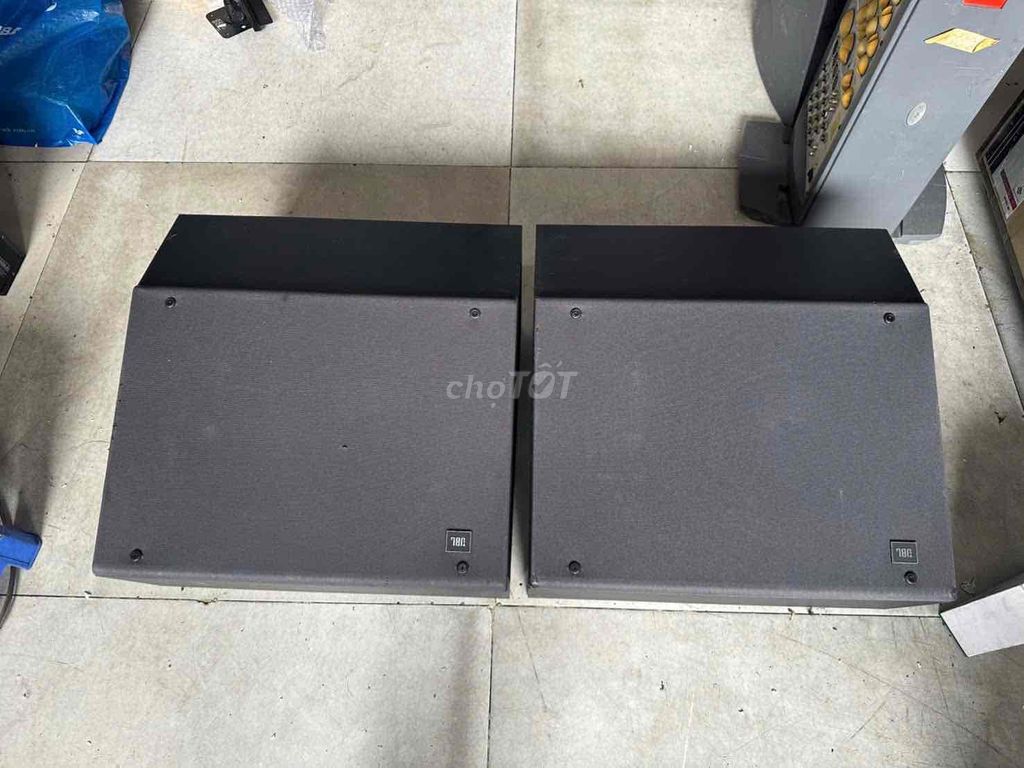 Loa karaoke JBL 8330.bass 20cm+tres titant.loa zin. Mua bán Tivi, Âm thanh tại Quận Phú Nhuận Tp Hồ Chí Minh được đăng bởi Bông Lê  hình 1