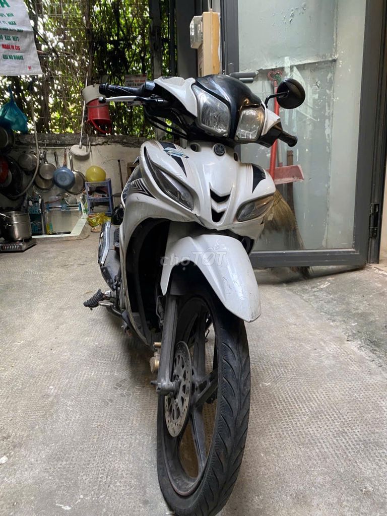 Yamaha Jupiter Gravita 2014 Trắng-đen. Mua bán Xe máy tại Quận 7 Tp Hồ Chí Minh được đăng bởi Đinh Văn Lộc hình 5