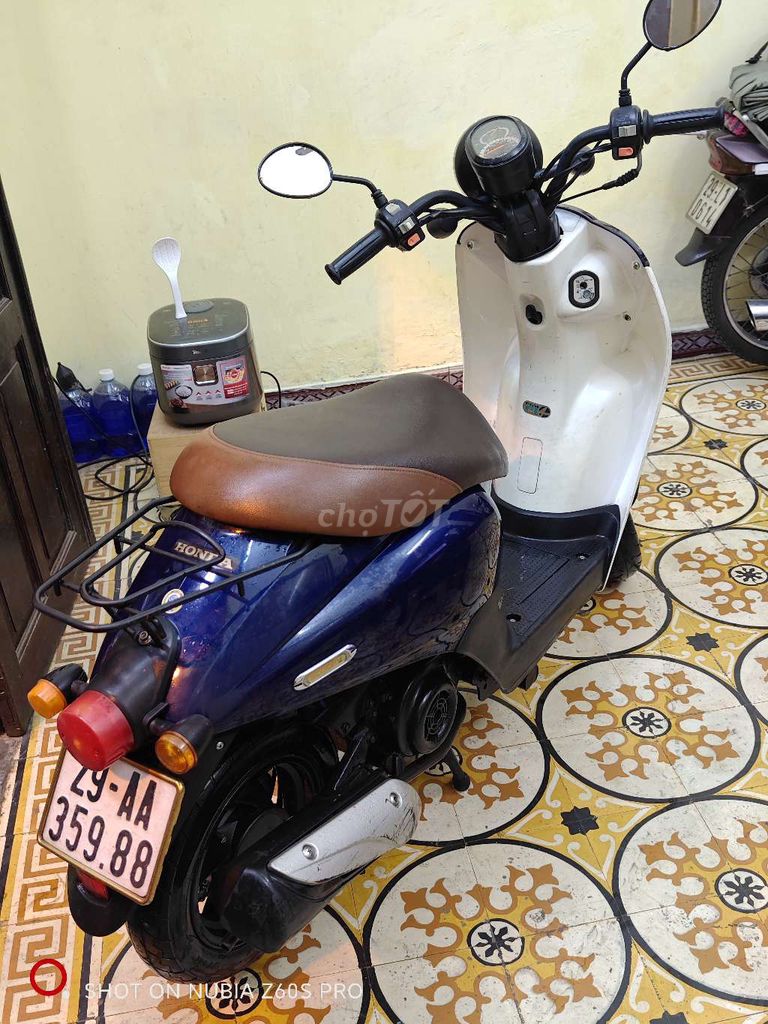 Honda Today 50cc Xanh Trắng. Mua bán Xe máy tại Quận Cầu Giấy Hà Nội được đăng bởi Vũ việt Phương hình 4