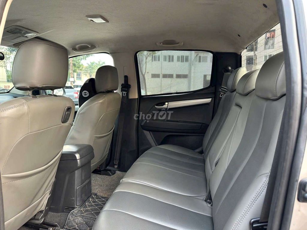 Isuzu Dmax 2.5MT 4x2 sx 2014 máy số nguyên zin. Mua bán Ô tô tại Quận Hà Đông Hà Nội được đăng bởi Hà Đông Car hình 9