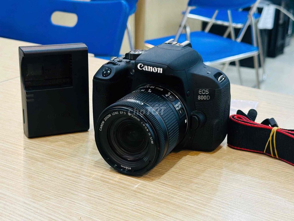 Máy ảnh Canon 800D Như mới. Mua bán Máy ảnh, Máy quay tại Quận Đống Đa Hà Nội được đăng bởi Bảo Táo Store hình 1