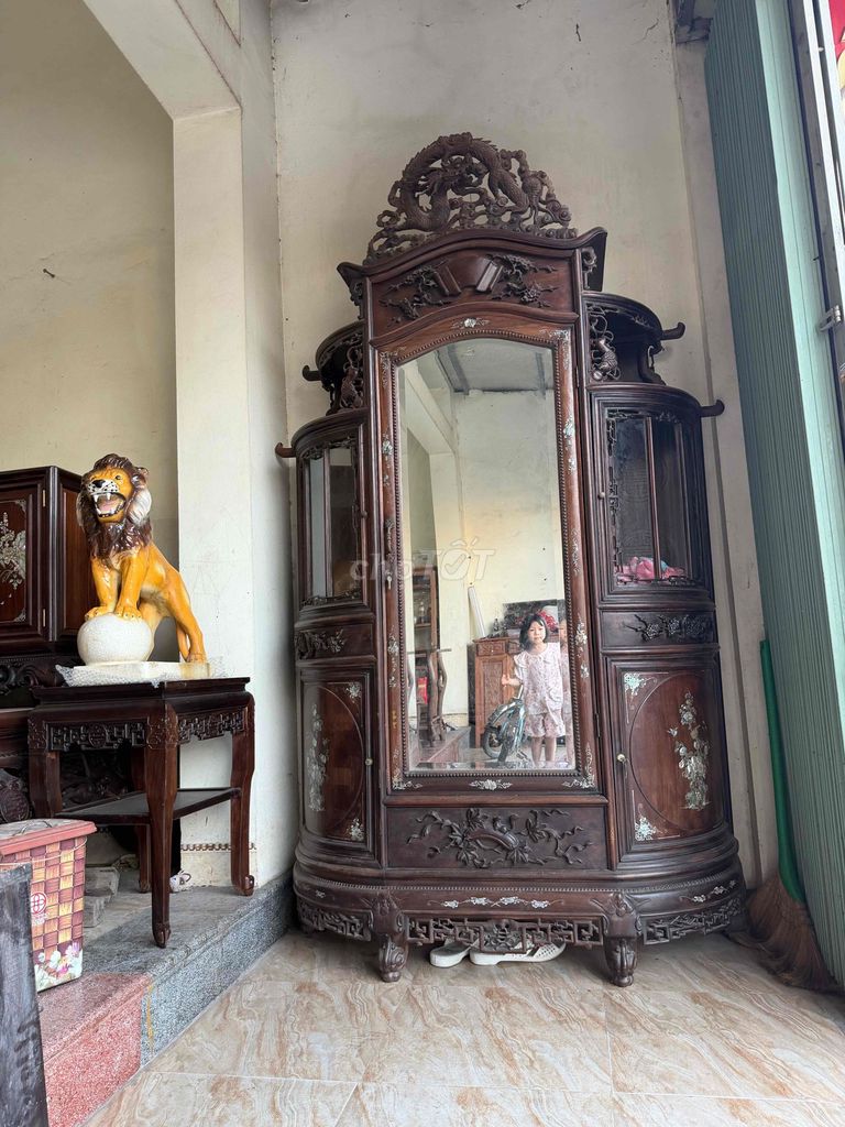 Tủ quần áo gỗ cổ điển. Mua bán Tủ, kệ gia đình tại Huyện Hải Hậu Nam Định được đăng bởi Pham Phương Thảo hình 1