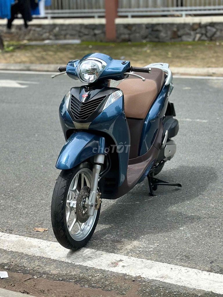 SH MODE 2019 – MÁY ZIN ÊM - BÁN NHANH. Mua bán Xe máy tại Thành phố Thủ Dầu Một Bình Dương được đăng bởi Xe Máy Bình Dương hình 1