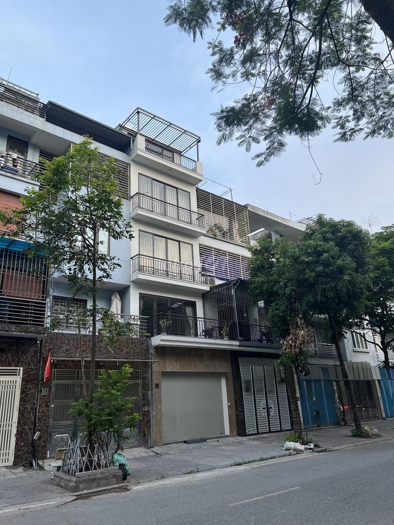 Bán liền kề Văn Phú, Hà Đông, 91m², 5T, kinh doanh, nhỉnh 19 tỷ