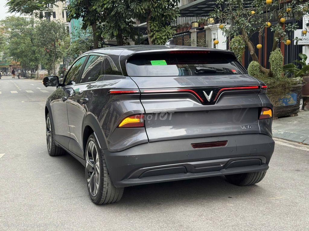 VinFast VF 6 Plus mua pin 2025. Mua bán Ô tô tại Quận Long Biên Hà Nội được đăng bởi PHÚC LÂM  AUTO hình 5