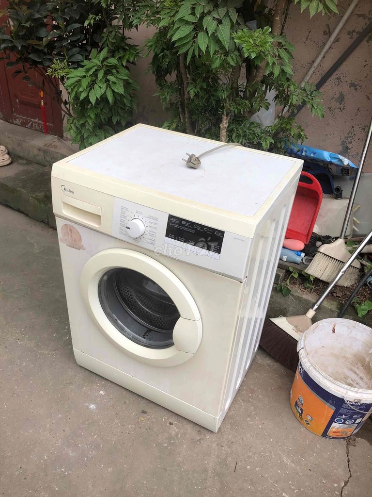 Máy giặt media 7kg xứt tý zon của nhỏ rọt. 1tr. Mua bán Máy giặt tại Quận Thanh Xuân Hà Nội được đăng bởi Trạm Bảo Hành 23 hình 1